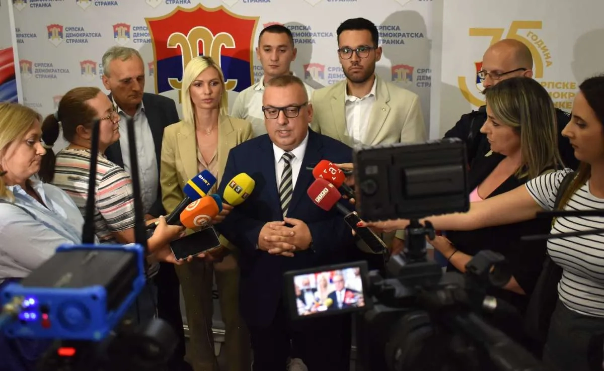 SDS do kraja tjedna donosi odluku o zajedničkom kandidatu oporbe za predsjednika RS-a